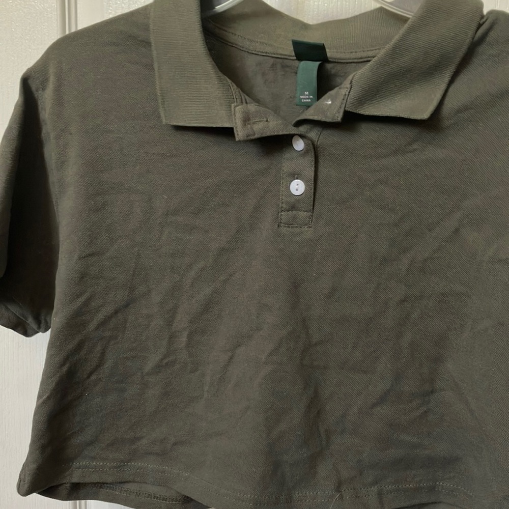 FINAL MARKDOWN NWT wild fable cropped polo shirt medium